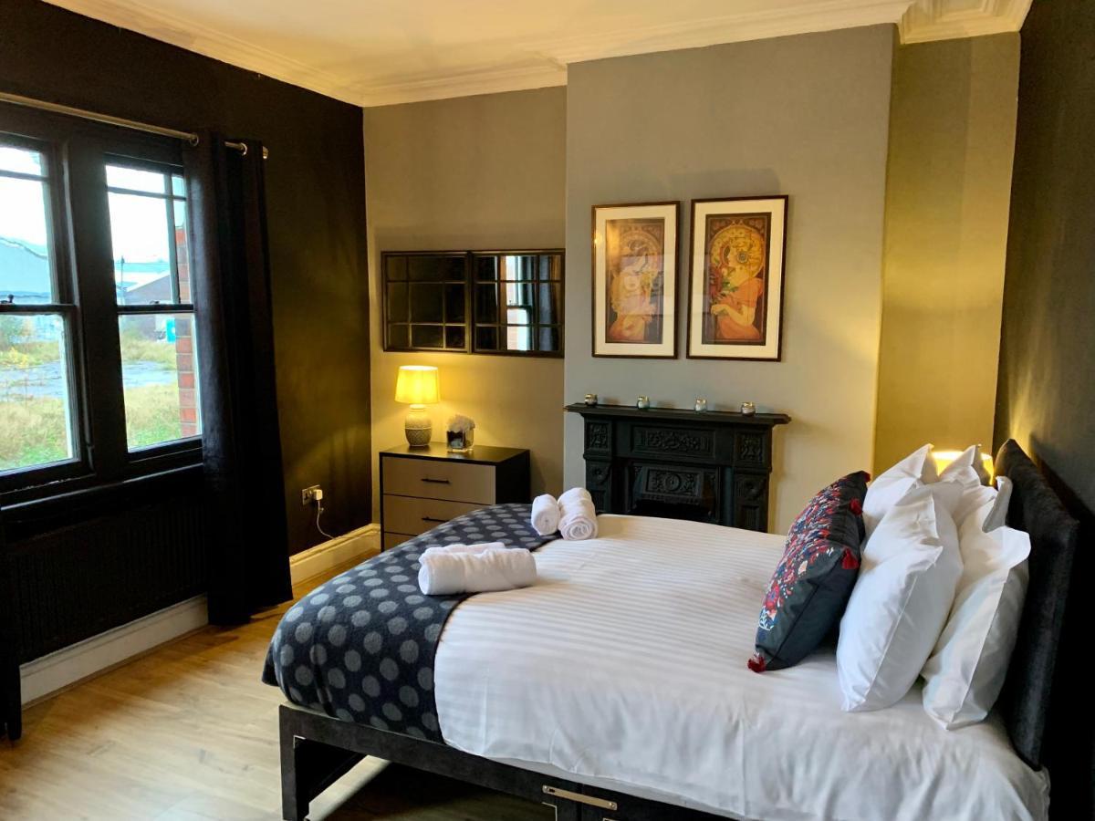 Stamer House By Yourstays, Stylish Quirky House, With 4 Double Bedrooms, Book Now! Stoke-on-Trent Eksteriør bilde