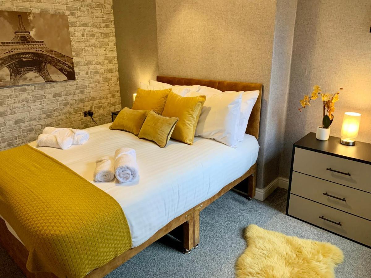 Stamer House By Yourstays, Stylish Quirky House, With 4 Double Bedrooms, Book Now! Stoke-on-Trent Eksteriør bilde