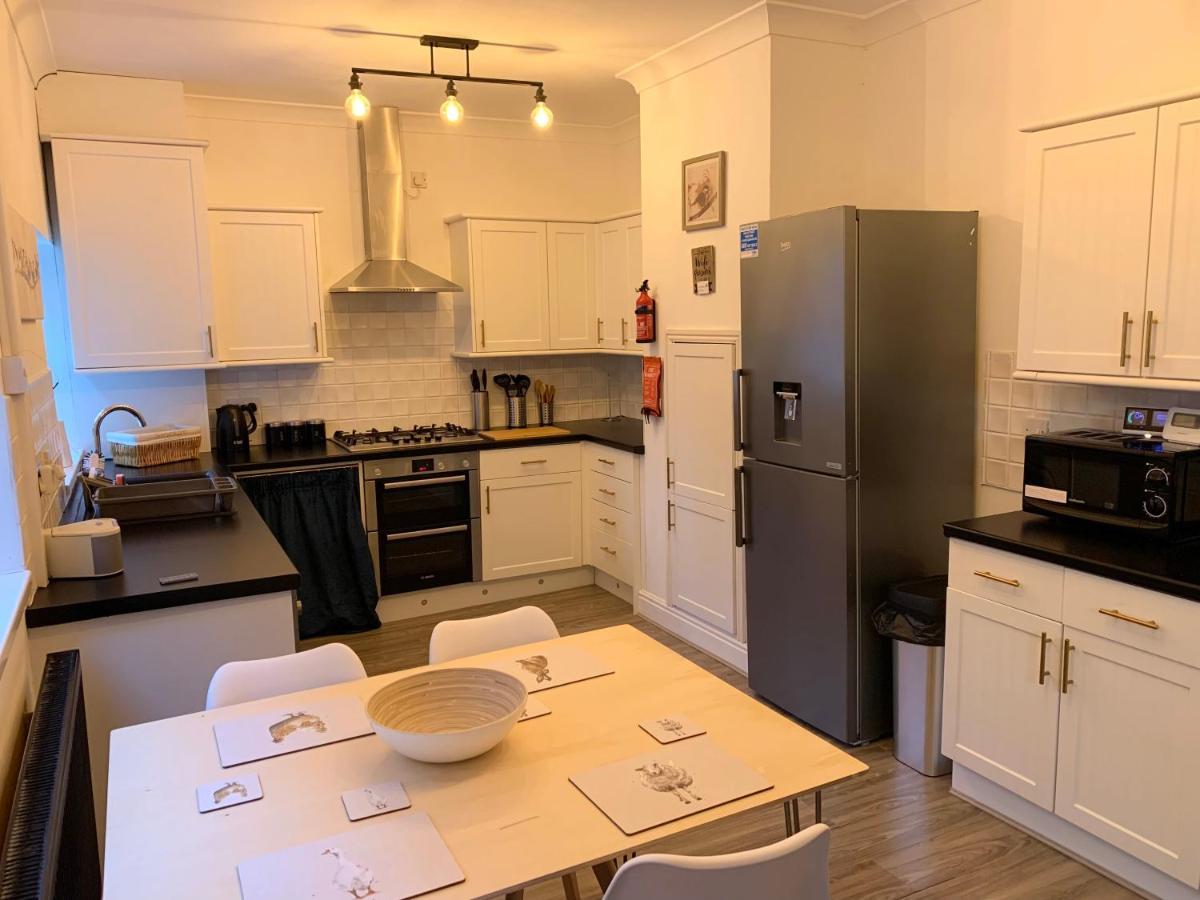 Stamer House By Yourstays, Stylish Quirky House, With 4 Double Bedrooms, Book Now! Stoke-on-Trent Eksteriør bilde