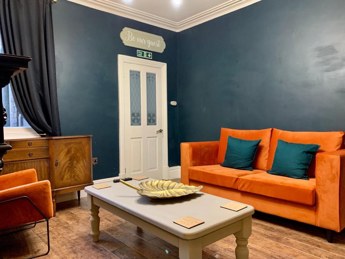 Stamer House By Yourstays, Stylish Quirky House, With 4 Double Bedrooms, Book Now! Stoke-on-Trent Eksteriør bilde